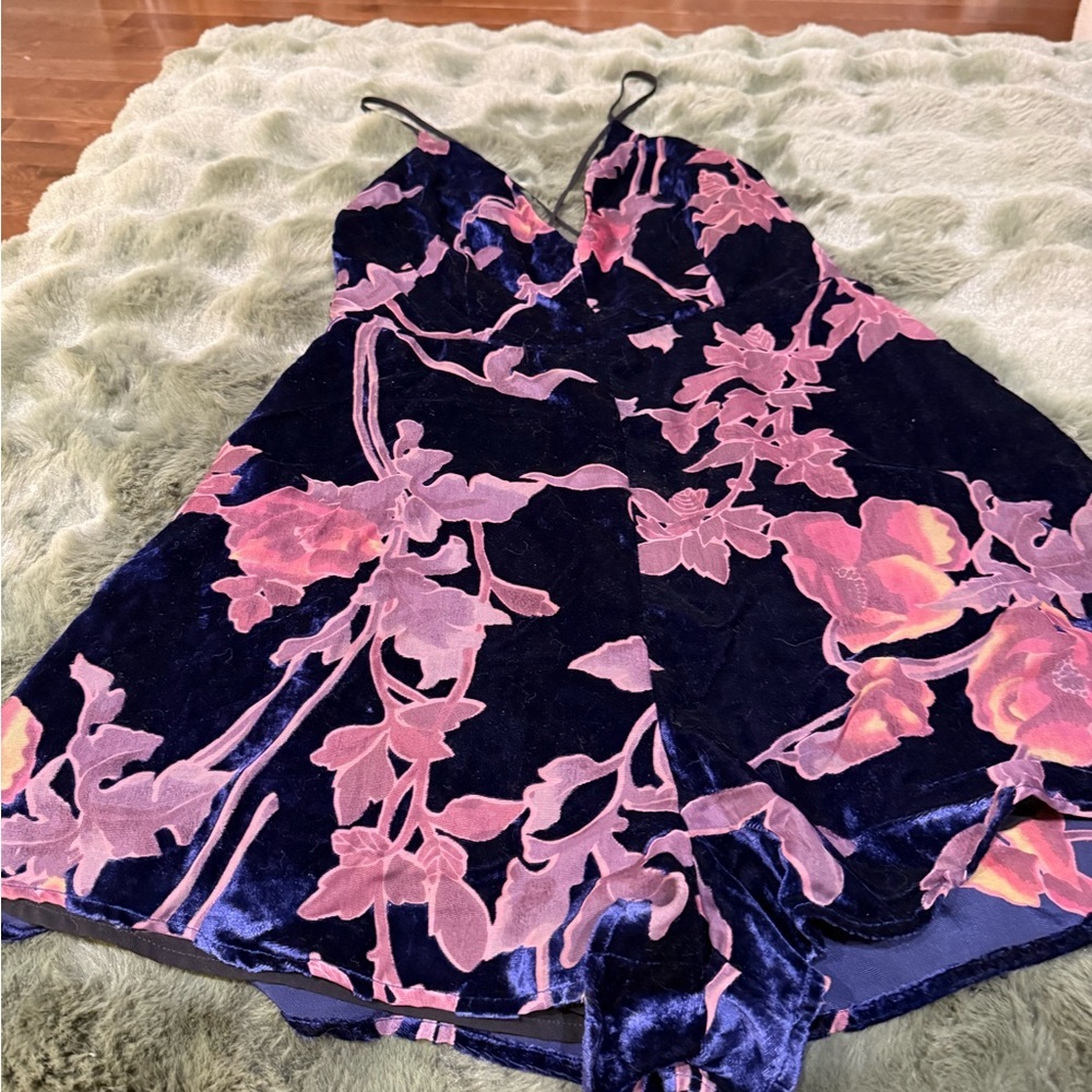 Lush Velvet Floral Romper - Navy and Reddish Pink - Picture 4 of 8